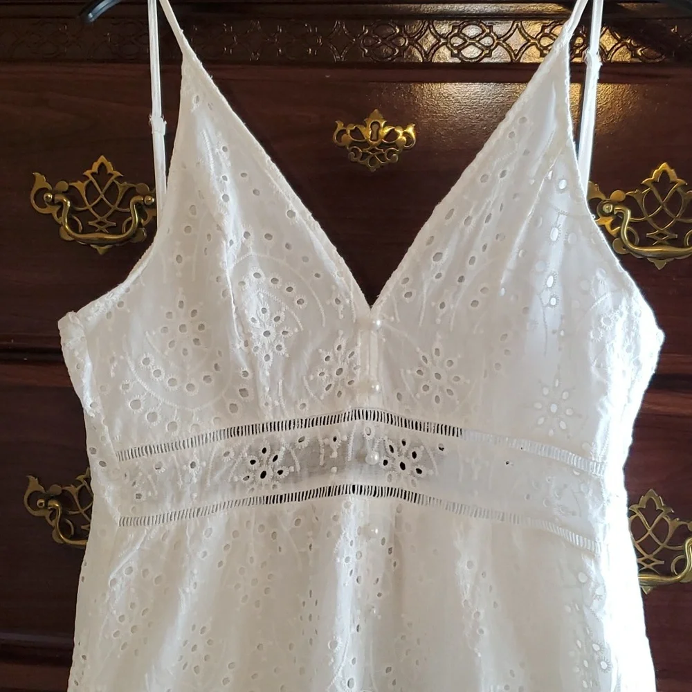 EUC white eyelet subdress - Picture 2 of 8